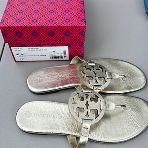 Tory Burch Miller Metallic Wrinked Leather 9.5M